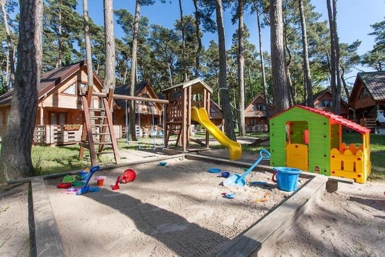 Spacious Holiday Homes Near The Beach In Pobierowo Exterior photo
